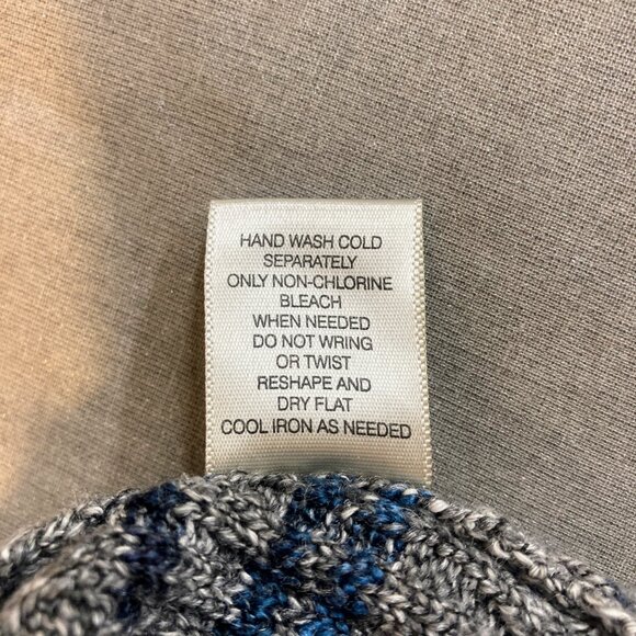 Leo and Nicole open front sweater in gray and navy blue, women's size petite L - Picture 4 of 6